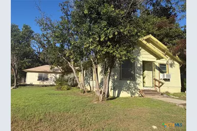 108 S Race Street, Lampasas, TX 76550 - Photo 1