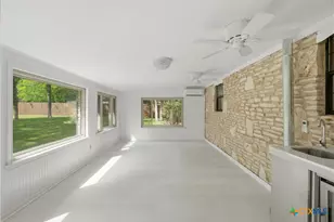11102 Salado Springs Cir, Salado, TX 76571 - Photo 11