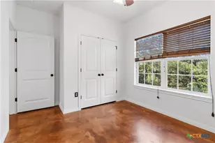 205 Homestead Rd, Kyle, TX 78640 - Photo 27
