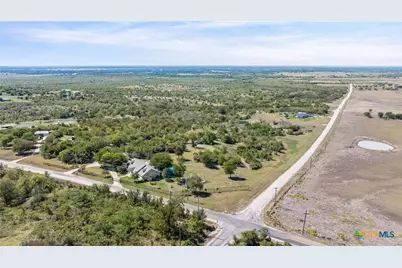 12694 Knob Hill Road, Rogers, TX 76569 - Photo 37