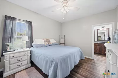 12694 Knob Hill Road, Rogers, TX 76569 - Photo 15