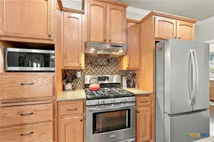 5650 Co Rd 101, Lampasas, TX 76550 - Photo 5