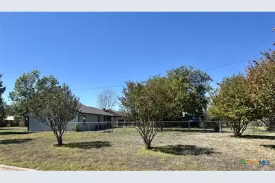 3417 Crown Drive, Gatesville, TX 76528 - Photo 19