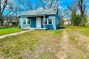 1007 Capps St, Marlin, TX 76661 - Photo 3