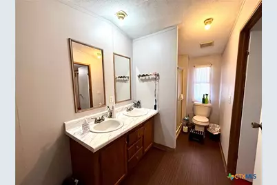685 Fox Lane, Lockhart, TX 78644 - Photo 37