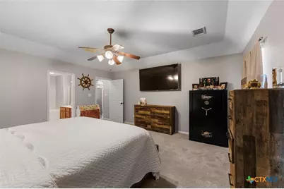 809 Buttercup Drive, Edna, TX 77957 - Photo 15