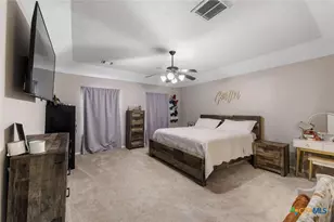 809 Buttercup Dr, Edna, TX 77957 - Photo 13