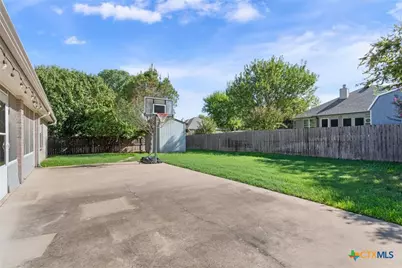 2001 Stonehenge Drive, Harker Heights, TX 76548 - Photo 23