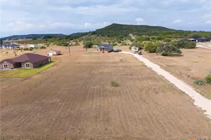 3051 County Rd 3270, Kempner, TX 76539 - Photo 25