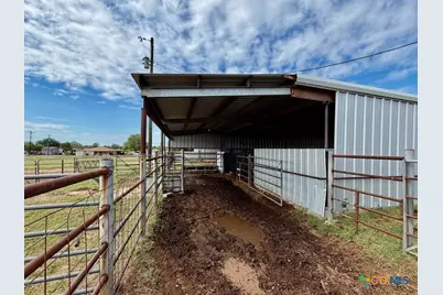 000 Parsons Road, Victoria, TX 77904 - Photo 17