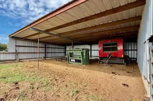 000 Parsons Rd, Victoria, TX 77904 - Photo 13