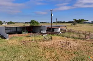 000 Parsons Rd, Victoria, TX 77904 - Photo 5