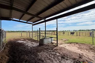 000 Parsons Rd, Victoria, TX 77904 - Photo 15