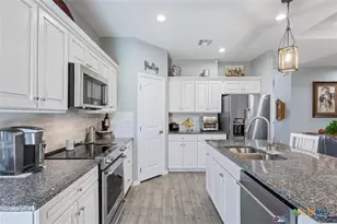 6565 Mother Neff Pkwy, McGregor, TX 76657 - Photo 17