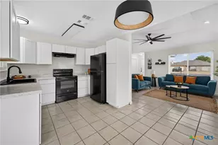 607 Lisa Ln, Killeen, TX 76543 - Photo 9