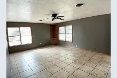 2101 E Mesquite Lane, Victoria, TX 77901 - Photo 15