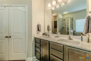 5126 Dauphin Dr, Belton, TX 76513 - Photo 13