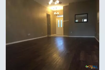607 Ashland Creek, Victoria, TX 77901 - Photo 5
