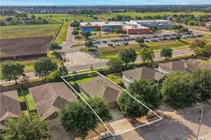 550 Briggs Dr, New Braunfels, TX 78130 - Photo 27