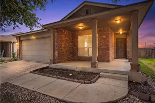 550 Briggs Dr, New Braunfels, TX 78130 - Photo 1
