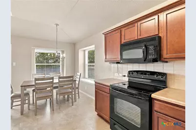 550 Briggs Drive, New Braunfels, TX 78130 - Photo 13