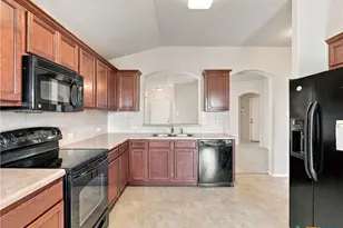 550 Briggs Dr, New Braunfels, TX 78130 - Photo 11