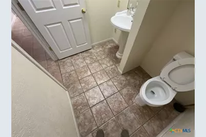 806 S Main Street #B, Copperas Cove, TX 76522 - Photo 7