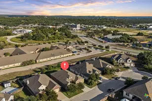 320 Ballad Bluffs, Spring Branch, TX 78070 - Photo 5