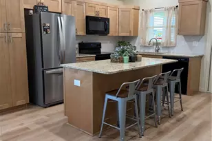 108 Boulder Ridge Dr, Cuero, TX 77954 - Photo 5