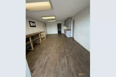 835 US Highway183 Avenue, Luling, TX 78648 - Photo 11