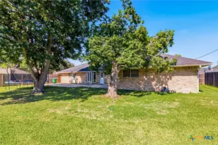 201 Nottingham Dr, Victoria, TX 77904 - Photo 29