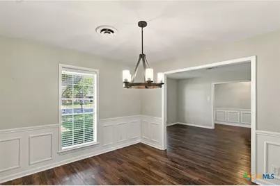 201 Nottingham Drive, Victoria, TX 77904 - Photo 7