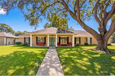 201 Nottingham Drive, Victoria, TX 77904 - Photo 1