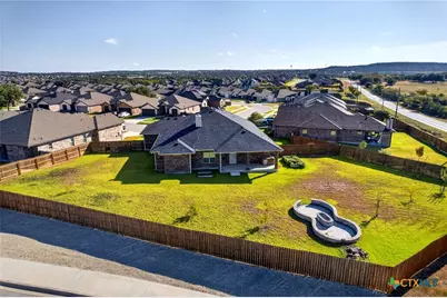 9000 Grand Oaks Lane, Killeen, TX 76542 - Photo 29