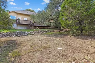 423 Elmwood Dr, New Braunfels, TX 78130 - Photo 43