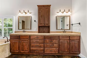 423 Elmwood Dr, New Braunfels, TX 78130 - Photo 23