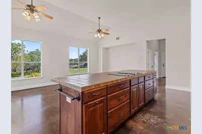 423 Elmwood Drive, New Braunfels, TX 78130 - Photo 13