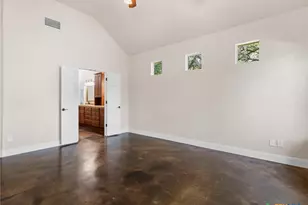 423 Elmwood Dr, New Braunfels, TX 78130 - Photo 23