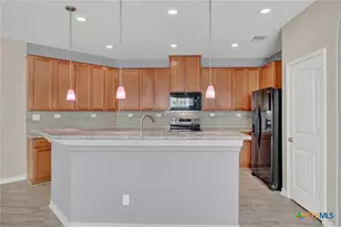 2071 Wind Chime Wy, New Braunfels, TX 78130 - Photo 7