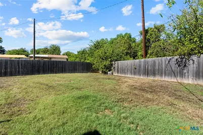 128 E Johnson Street, Hewitt, TX 76643 - Photo 23