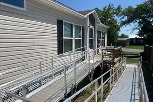 302 Antioch St, Yoakum, TX 77995 - Photo 1