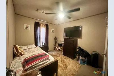 302 Antioch Street, Yoakum, TX 77995 - Photo 19