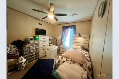 302 Antioch Street, Yoakum, TX 77995 - Photo 21