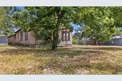 1602 Water (Us Hwy 183 Bypass) Street, Gonzales, TX 78629 - Photo 7