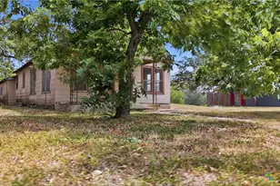 1602 Water (Us Hwy 183 Bypass) St, Gonzales, TX 78629 - Photo 7