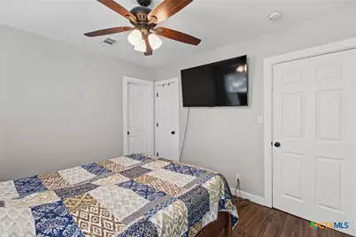 605 S Summer Street, Lampasas, TX 76550 - Photo 13