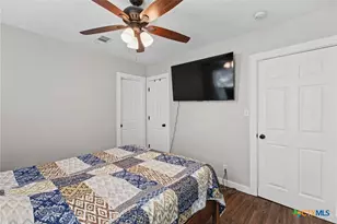 605 S Summer St, Lampasas, TX 76550 - Photo 13