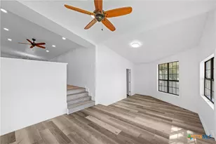 1524 E Avenue B, Temple, TX 76501 - Photo 11