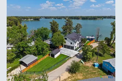 270 Isle Of View Drive, Mcqueeney, TX 78123 - Photo 43