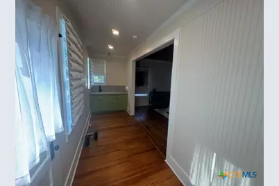 213 W Broadway Street, Cuero, TX 77954 - Photo 9
